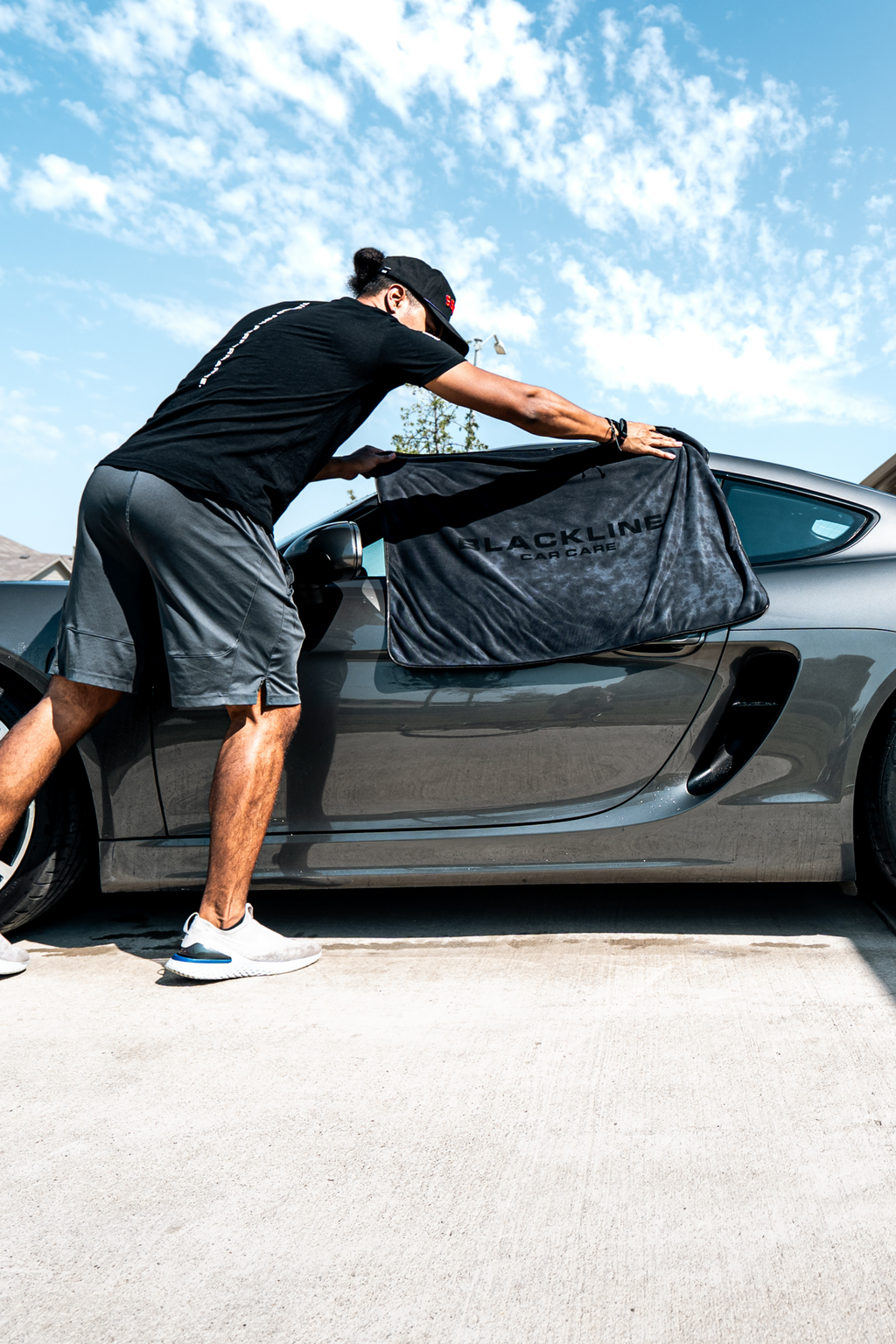 BLACKLINE® TWISTED-LOOP DRYING TOWEL