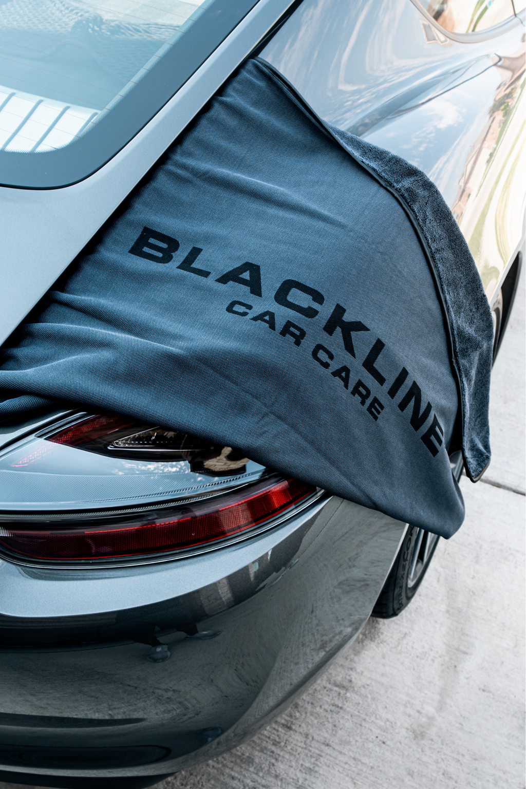 BLACKLINE® TWISTED-LOOP DRYING TOWEL