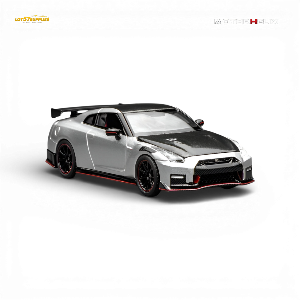 (Pre-Order) MOTORHELIX Nissan GT-R NISMO R35 1:64