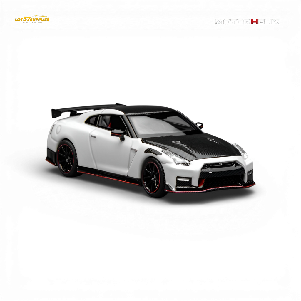 (Pre-Order) MOTORHELIX Nissan GT-R NISMO R35 1:64