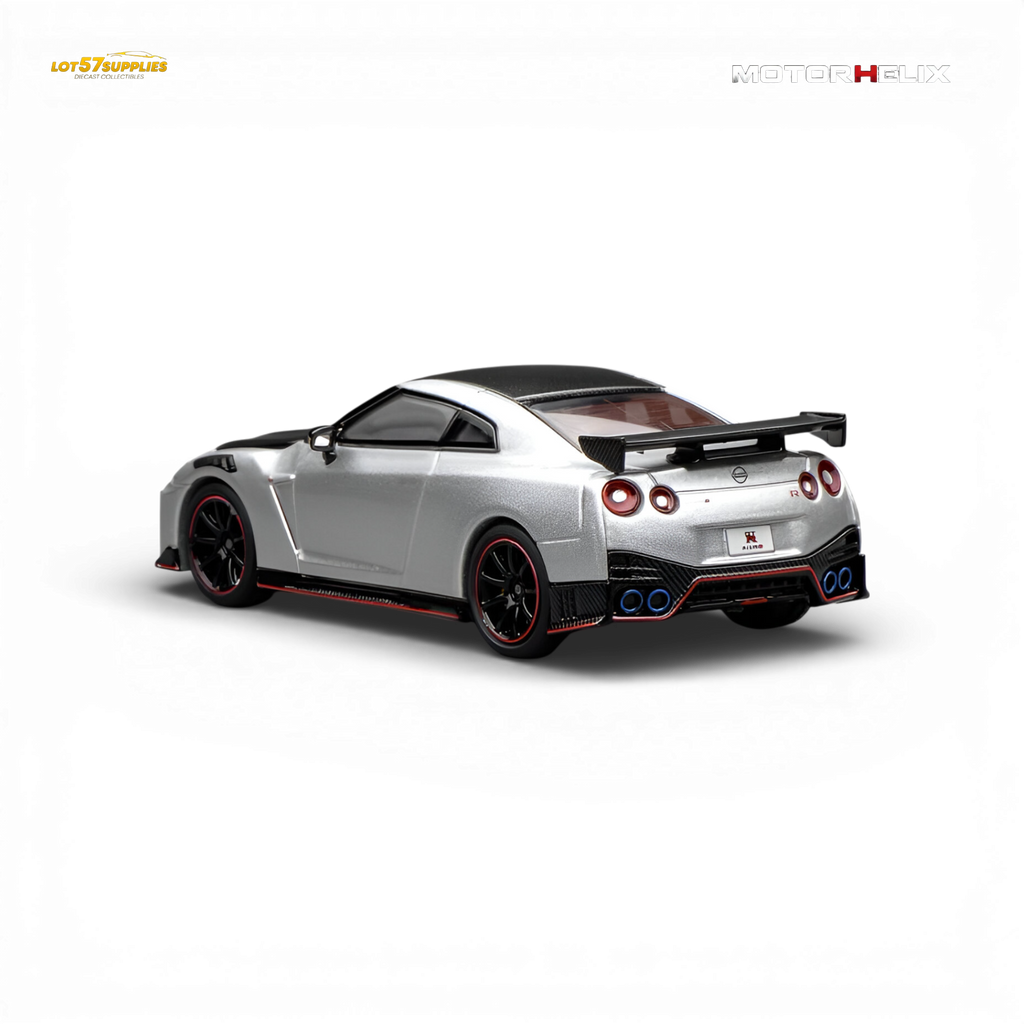 (Pre-Order) MOTORHELIX Nissan GT-R NISMO R35 1:64