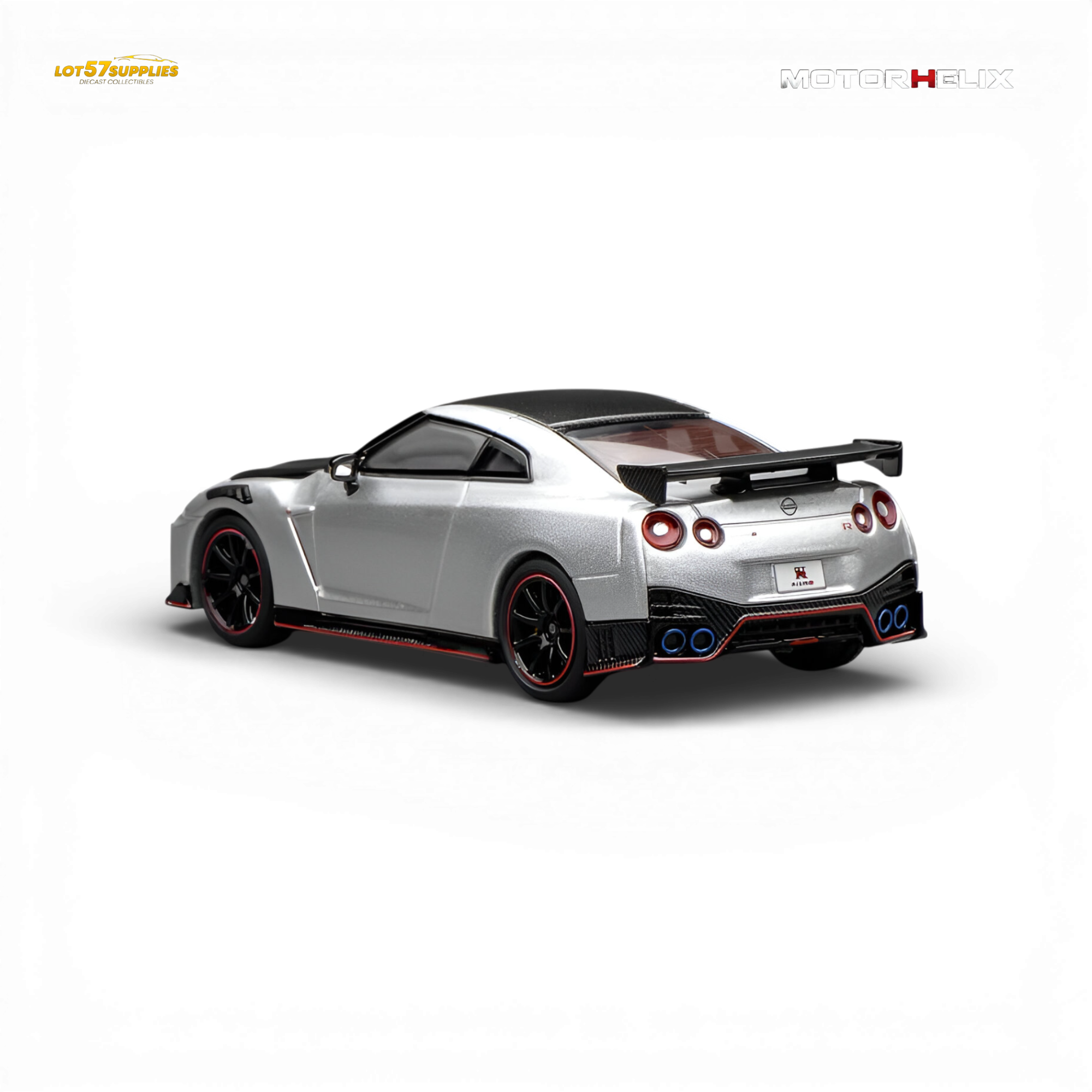 (Pre-Order) MOTORHELIX Nissan GT-R NISMO R35 1:64